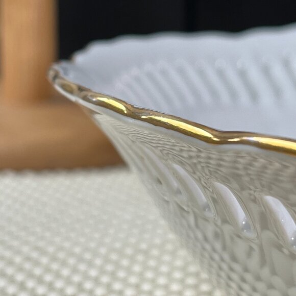 Porcelain Serving Bowl "Lotus Inn" Restaurant Ware by Y.T (Yuet Tung), Hong Kong - Picture 7 of 11